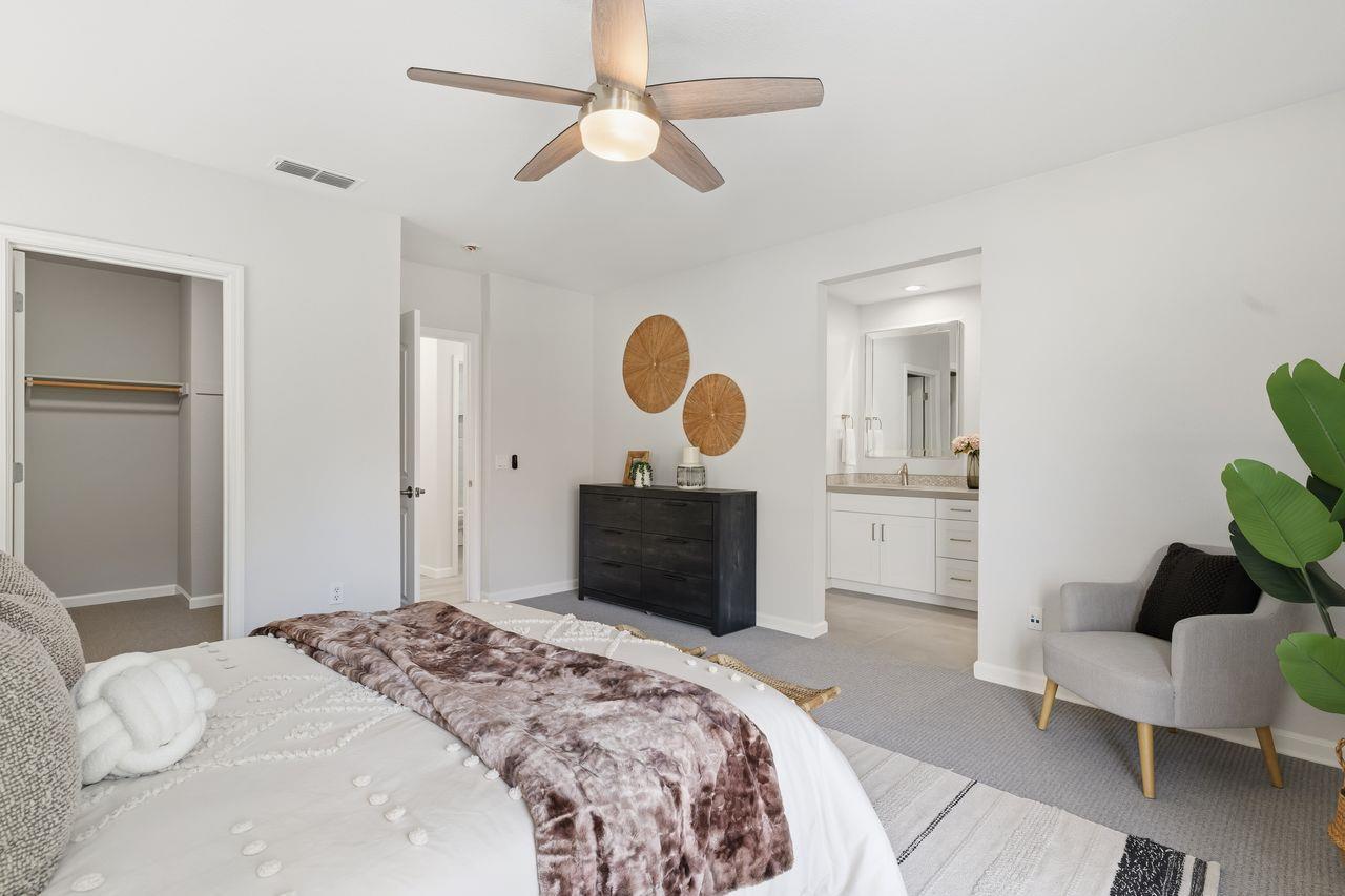 Sacramento, California, 95811, United States, 3 Bedrooms Bedrooms, ,3 BathroomsBathrooms,Residential,For Sale,2002968