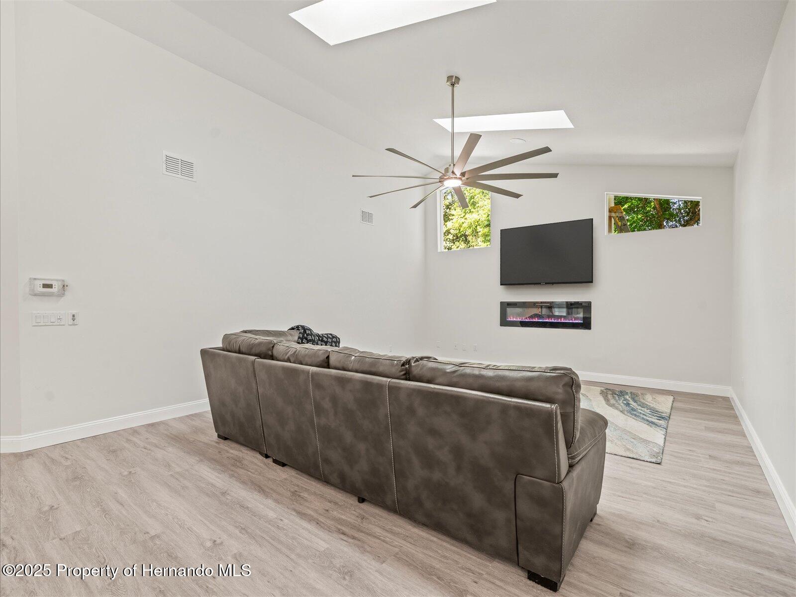 Homosassa, Florida, 34446, United States, 3 Bedrooms Bedrooms, ,3 BathroomsBathrooms,Residential,For Sale,1939806