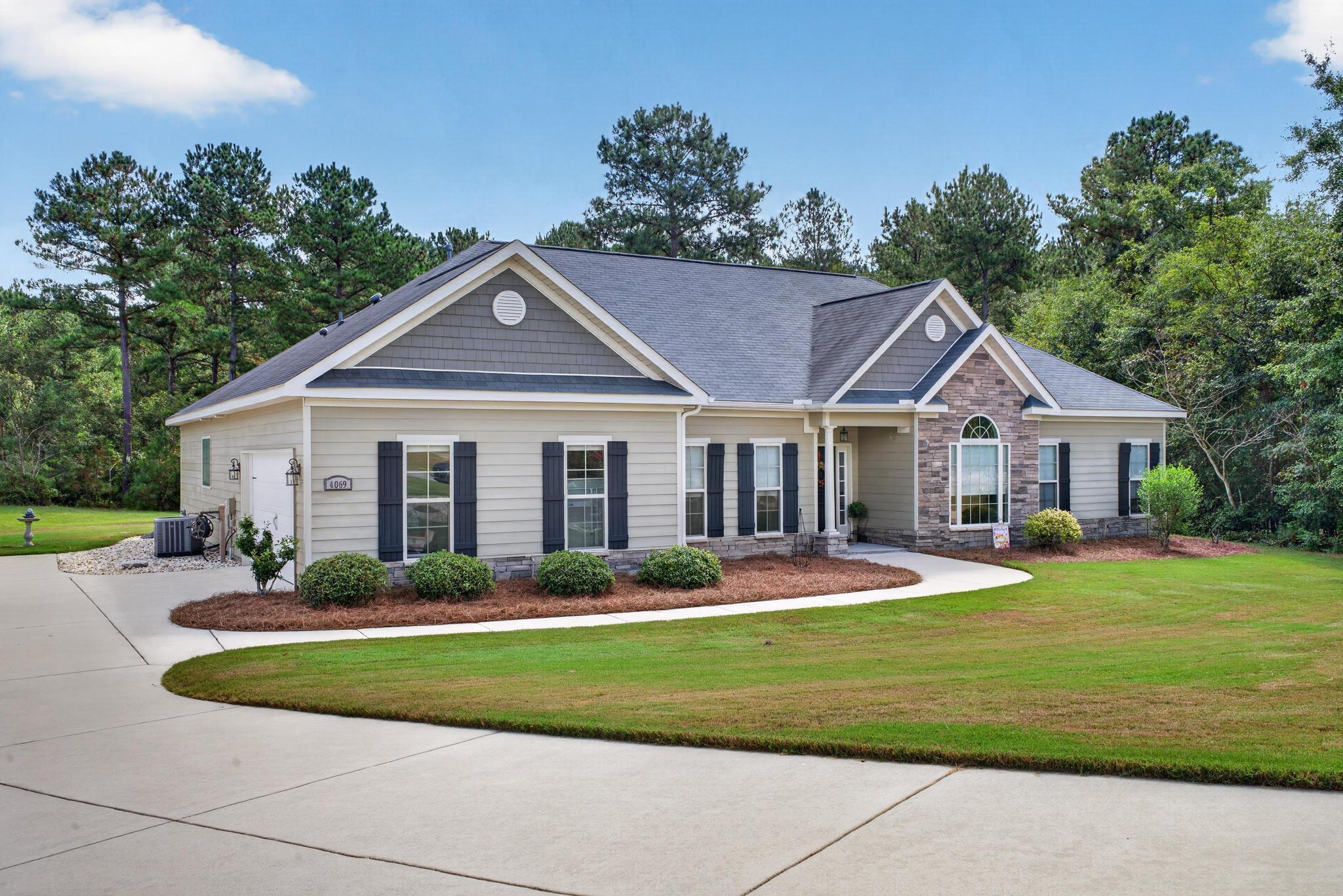 Bredbury Ct, Beech Island, SC 29842