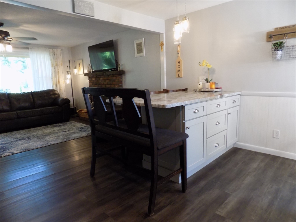Brockton, Massachusetts, 02301, United States, 3 Bedrooms Bedrooms, ,1 BathroomBathrooms,Residential,For Sale,1895506