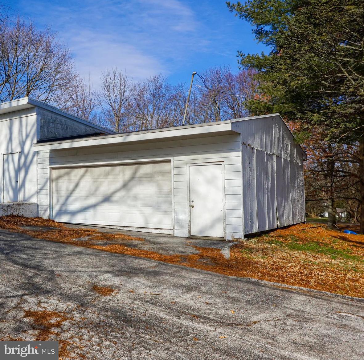 2505 Joppa Road, York, Pennsylvania, 17403, United States, 4 Bedrooms Bedrooms, ,2 BathroomsBathrooms,Residential,For Sale,2505 Joppa Road,1650904