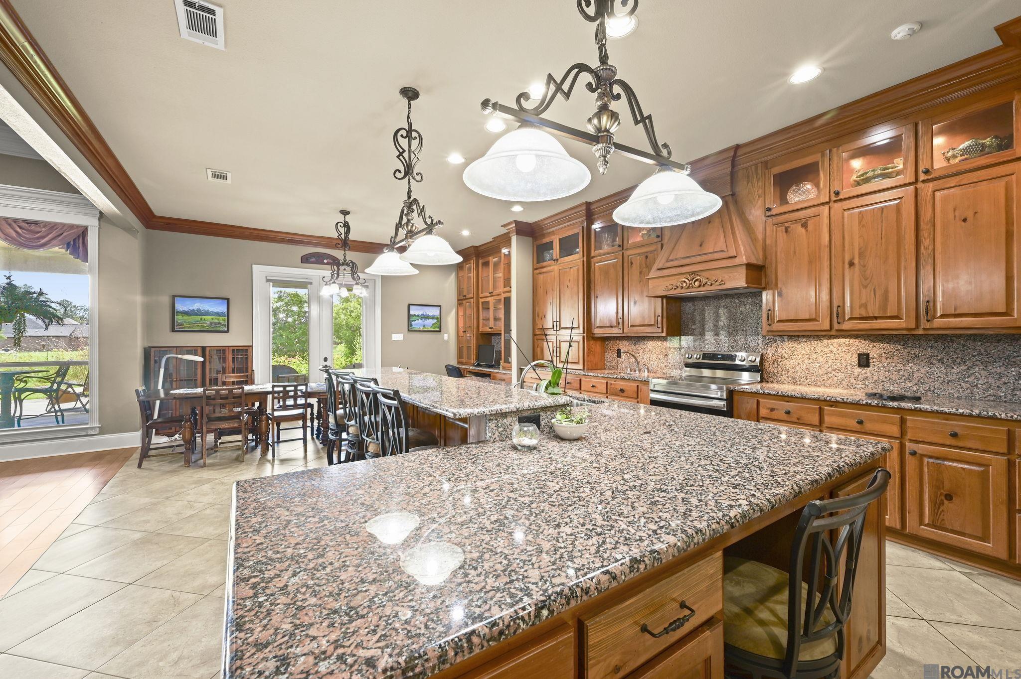 Central, Louisiana, 70739, United States, 4 Bedrooms Bedrooms, ,3 BathroomsBathrooms,Residential,For Sale,1976981