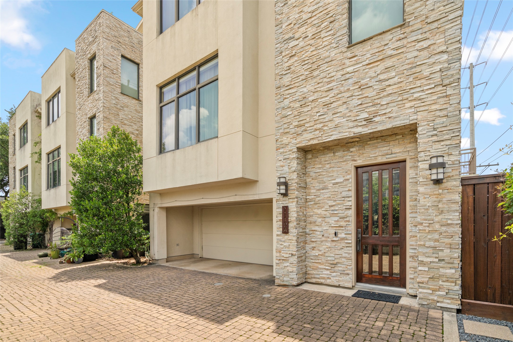  1110 Autrey Street A - 物件實景