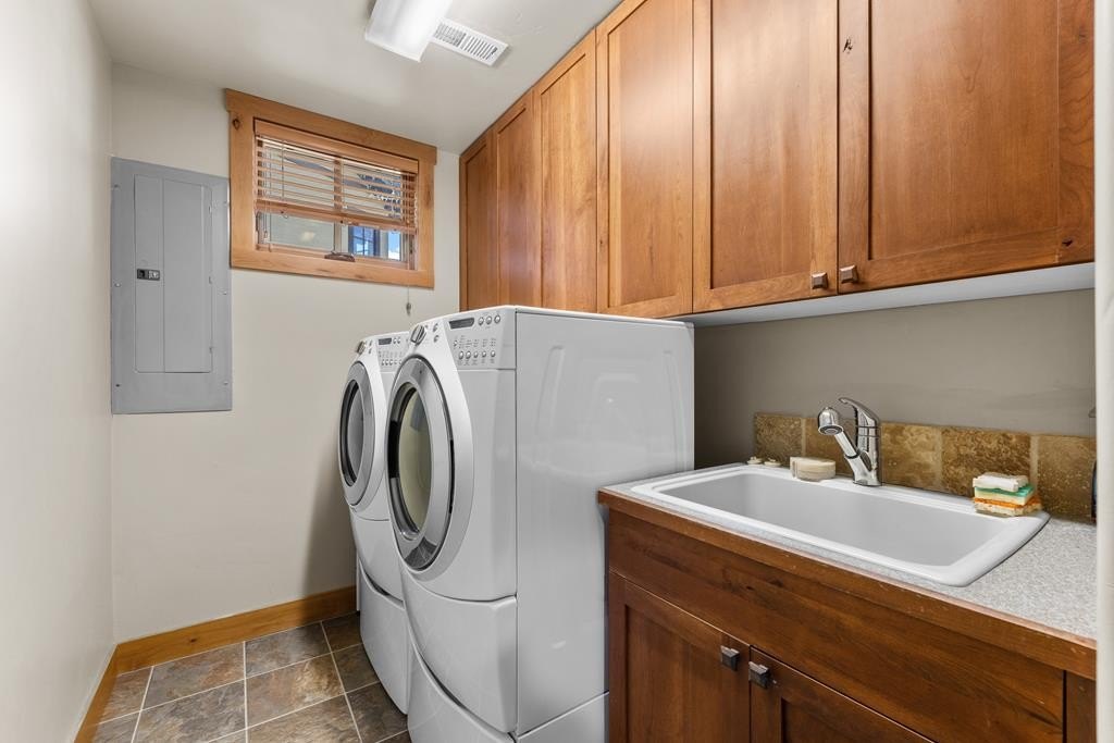 McCall, Idaho, 83638, United States, 4 Bedrooms Bedrooms, ,3 BathroomsBathrooms,Residential,For Sale,1801783