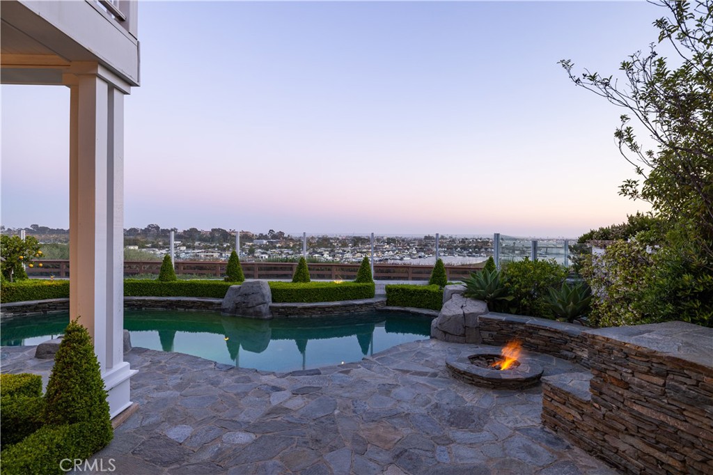 Newport Beach, California, 92660, United States, 3 Bedrooms Bedrooms, ,3 BathroomsBathrooms,Residential,For Sale,1867238