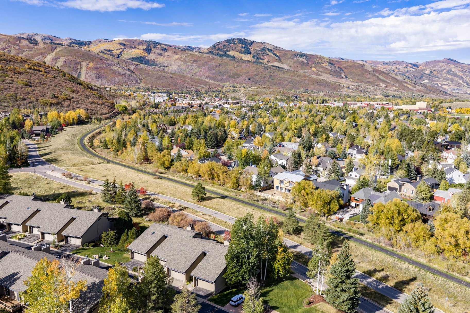  Park City 3 Bedroom Fenchurch Townhome  Complete and Perfect Renovation - 物件實景