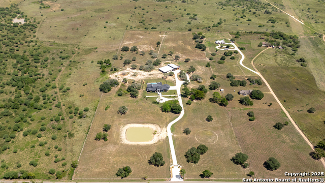 Victoria, Texas, 77904, United States, 4 Bedrooms Bedrooms, ,5 BathroomsBathrooms,Residential,For Sale,1997014