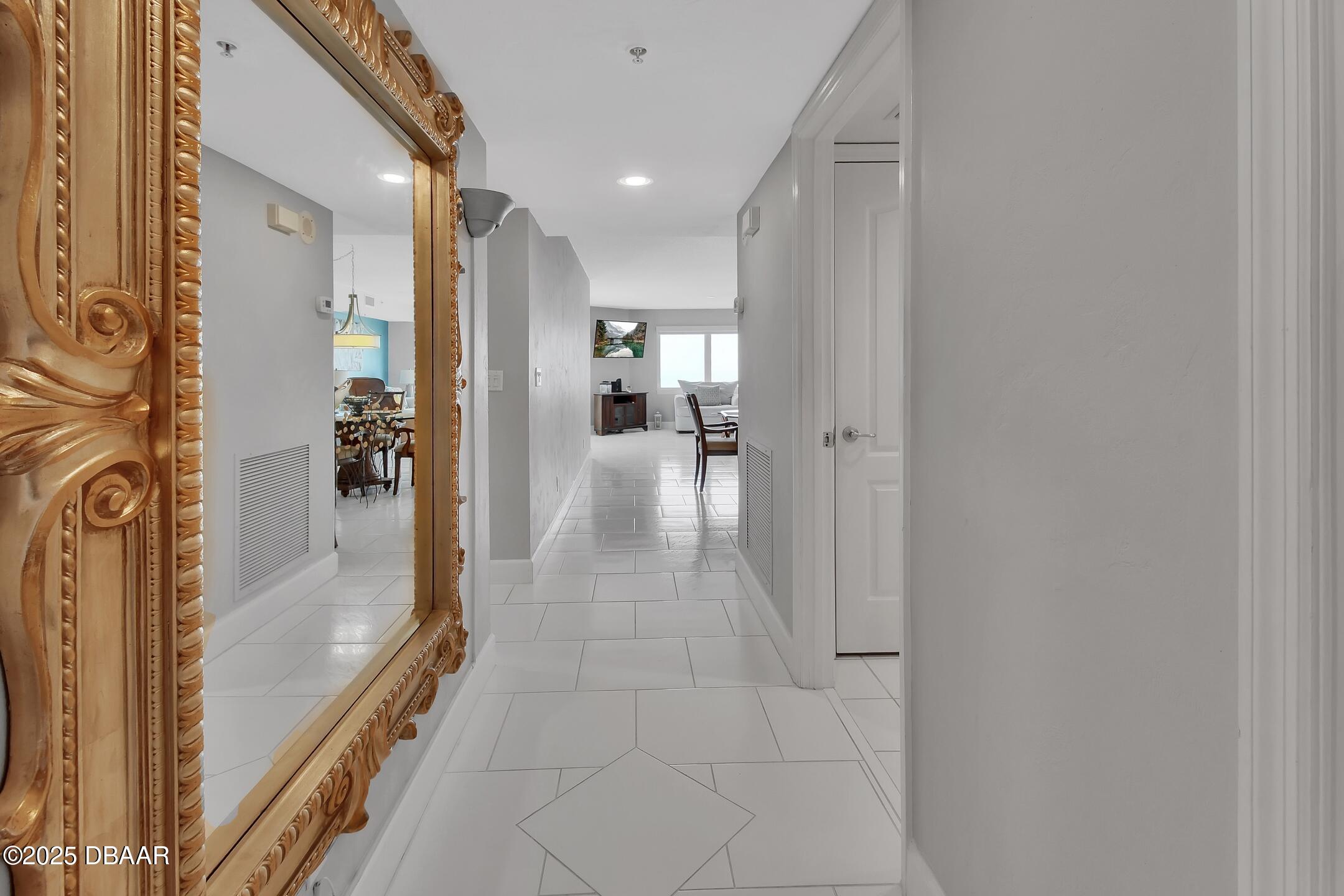 Daytona Beach, Florida, 32118, United States, 2 Bedrooms Bedrooms, ,2 BathroomsBathrooms,Residential,For Sale,1906573