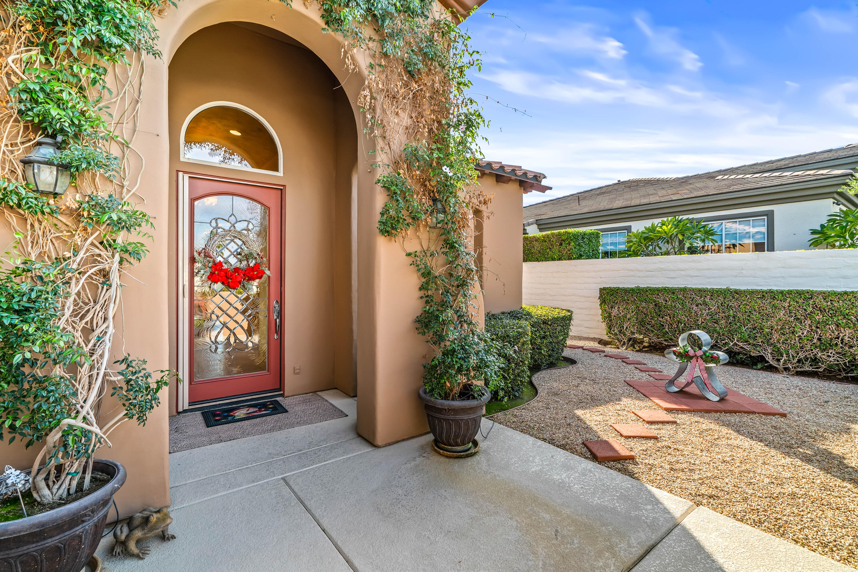 Rancho Mirage, California, 92270, United States, 3 Bedrooms Bedrooms, ,2 BathroomsBathrooms,Residential,For Sale,1991194