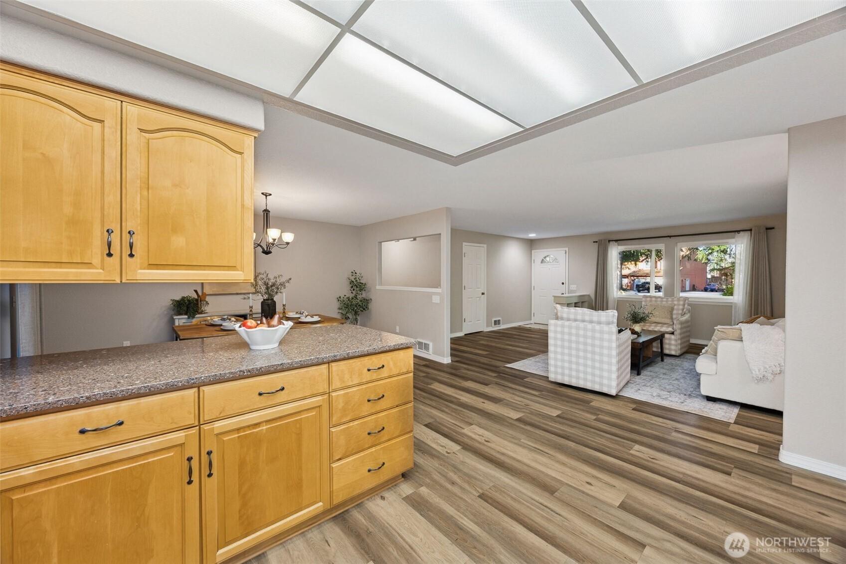 SHELTON, Washington, 98584, United States, 3 Bedrooms Bedrooms, ,2 BathroomsBathrooms,Residential,For Sale,2003420