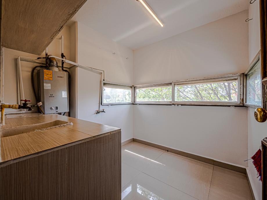 Benito Juárez, Ciudad de México, 03100, Mexico, 2 Bedrooms Bedrooms, ,2 BathroomsBathrooms,Residential,For Sale,1850243