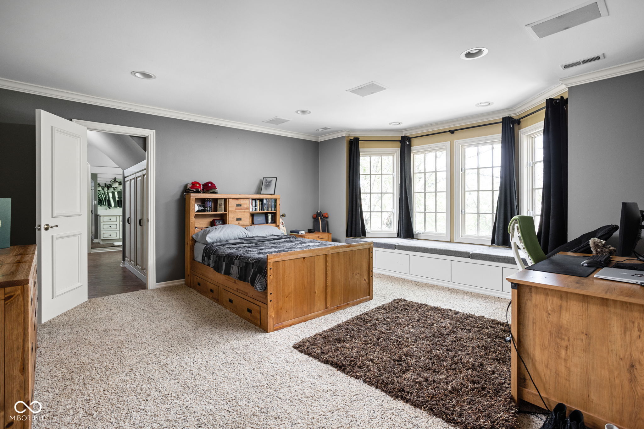 Carmel, Indiana, 46032, United States, 7 Bedrooms Bedrooms, ,8 BathroomsBathrooms,Residential,For Sale,2014077