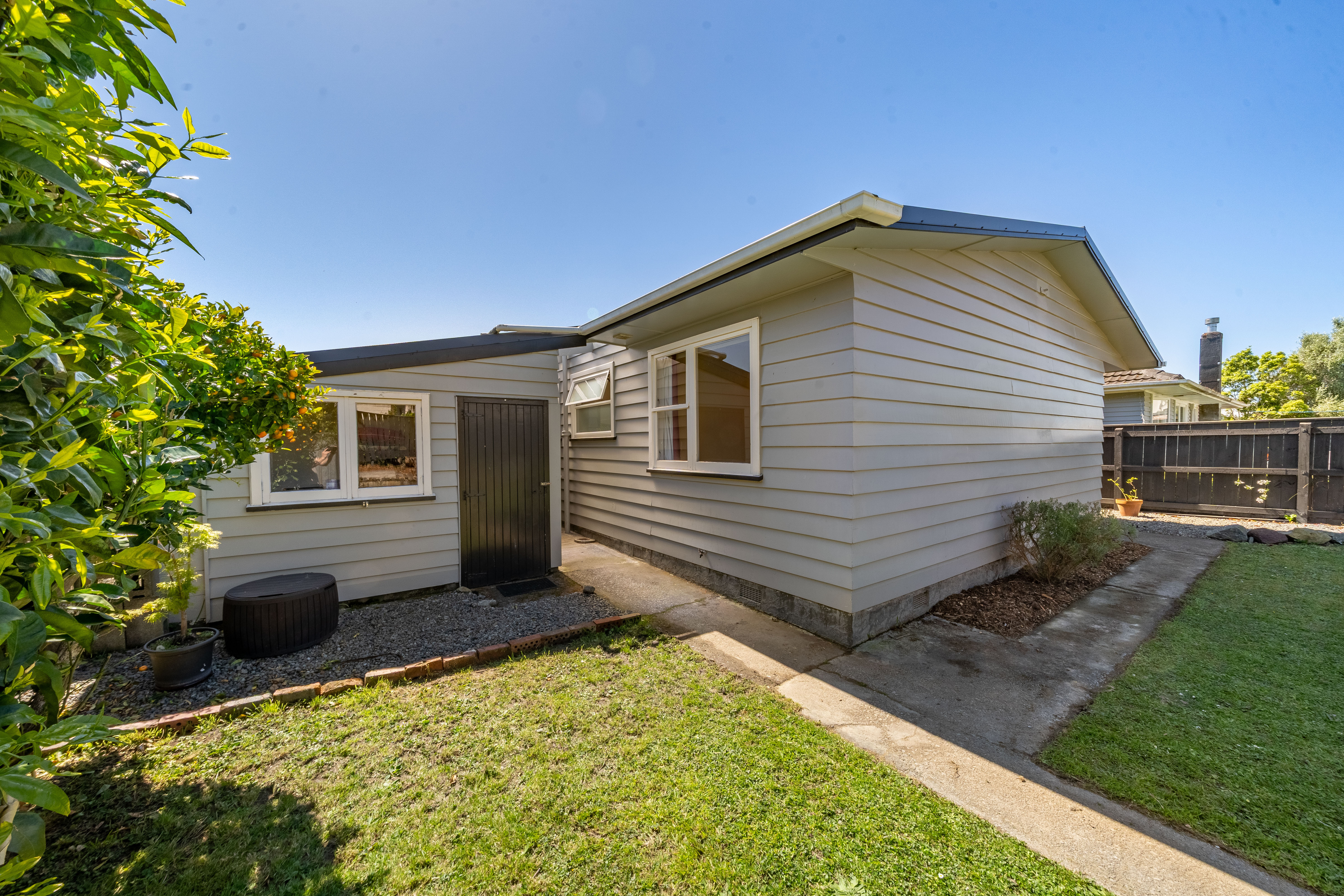  8 Ruru Crescent, Heretaunga, Upper Hutt - 物件實景