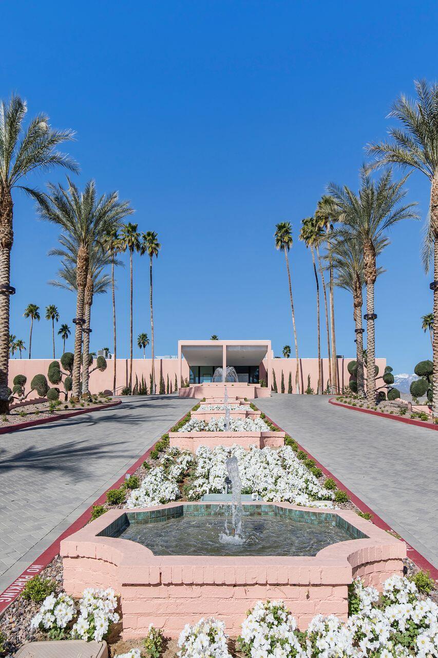 Palm Desert, California, 92260, United States, 2 Bedrooms Bedrooms, ,2 BathroomsBathrooms,Residential,For Sale,1992919