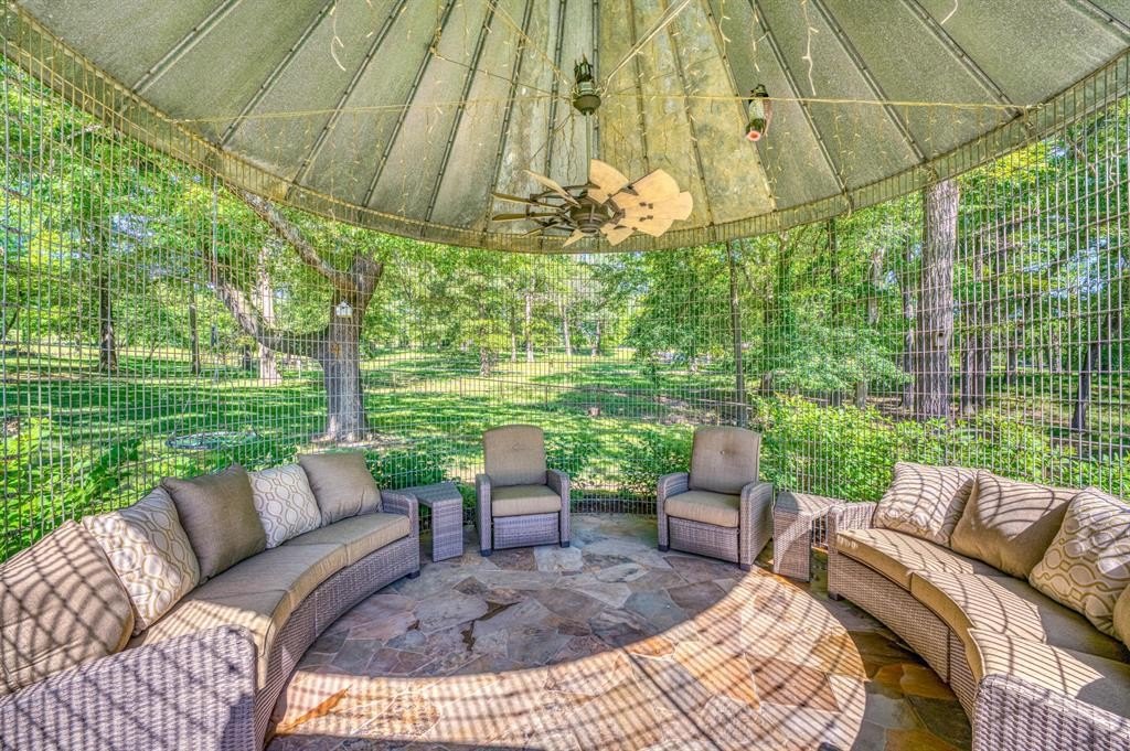 Harrison, Arkansas, 72601, United States, 4 Bedrooms Bedrooms, ,4 BathroomsBathrooms,Residential,For Sale,1977984