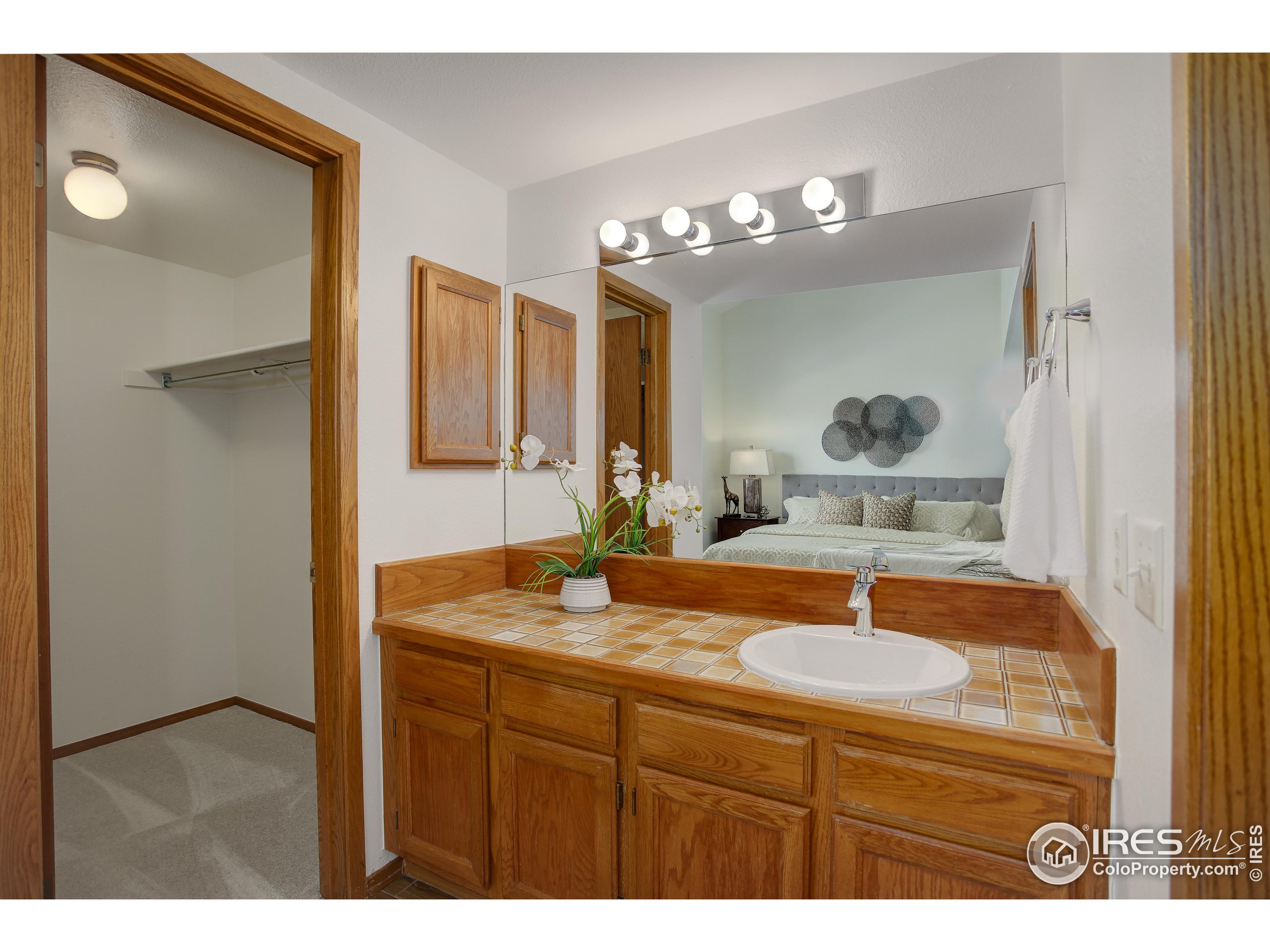 Boulder, Colorado, 80303, United States, 3 Bedrooms Bedrooms, ,2 BathroomsBathrooms,Residential,For Sale,1712574