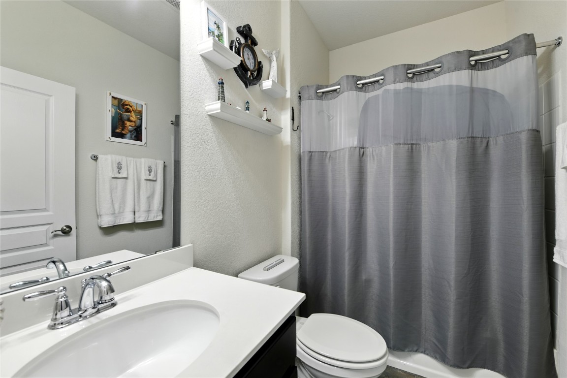 Georgetown, Texas, 78633, United States, 2 Bedrooms Bedrooms, ,2 BathroomsBathrooms,Residential,For Sale,1917254