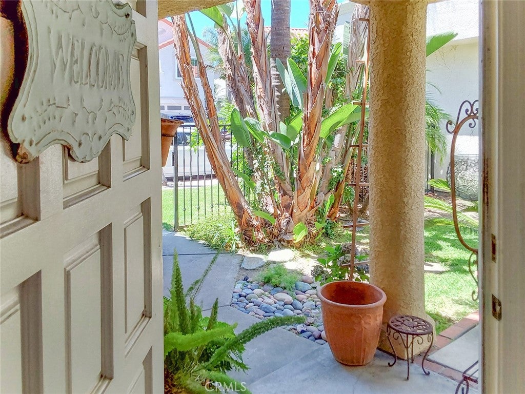 Dana Point, California, 92629, United States, 2 Bedrooms Bedrooms, ,3 BathroomsBathrooms,Residential,For Sale,1998905