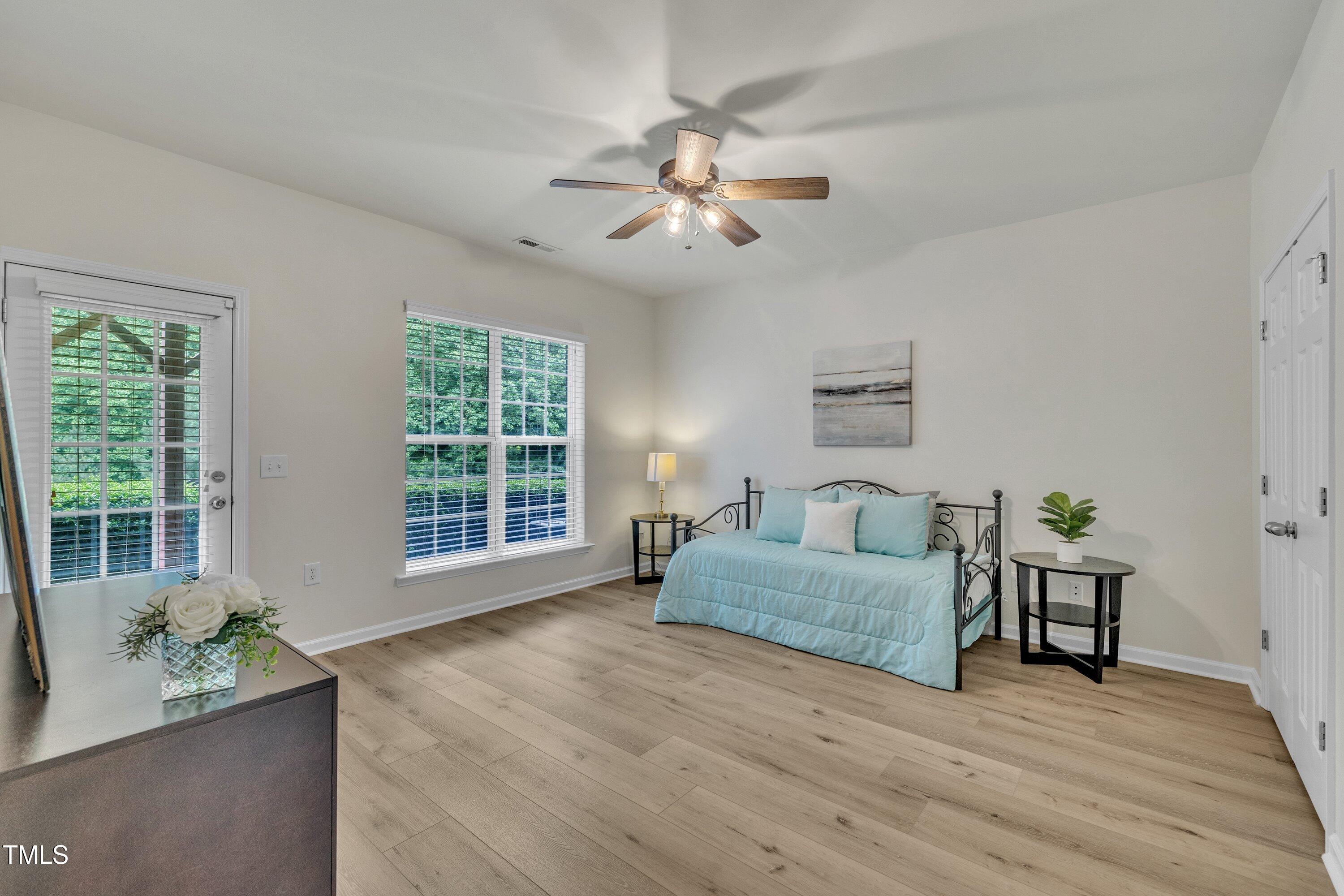 Raleigh, North Carolina, 27612, United States, 3 Bedrooms Bedrooms, ,4 BathroomsBathrooms,Residential,For Sale,1932612