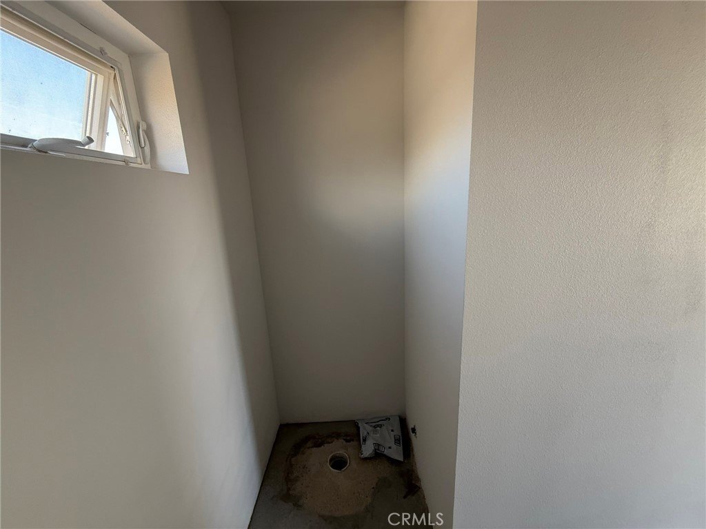 Morongo Valley, California, 92256, United States, 2 Bedrooms Bedrooms, ,3 BathroomsBathrooms,Residential,For Sale,1940987