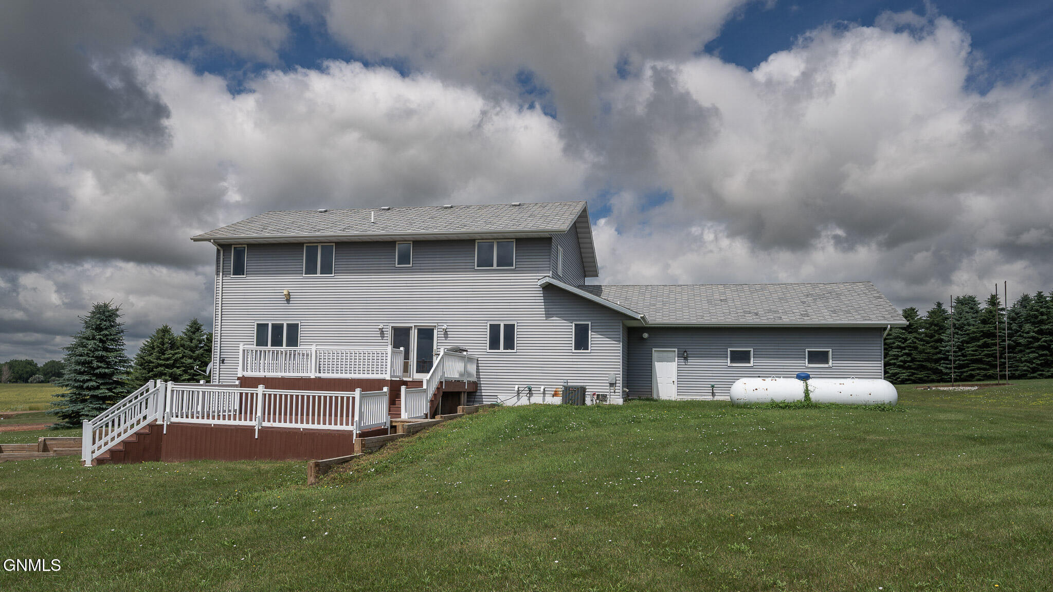 Center, North Dakota, 58530, United States, 4 Bedrooms Bedrooms, ,3 BathroomsBathrooms,Residential,For Sale,1982798