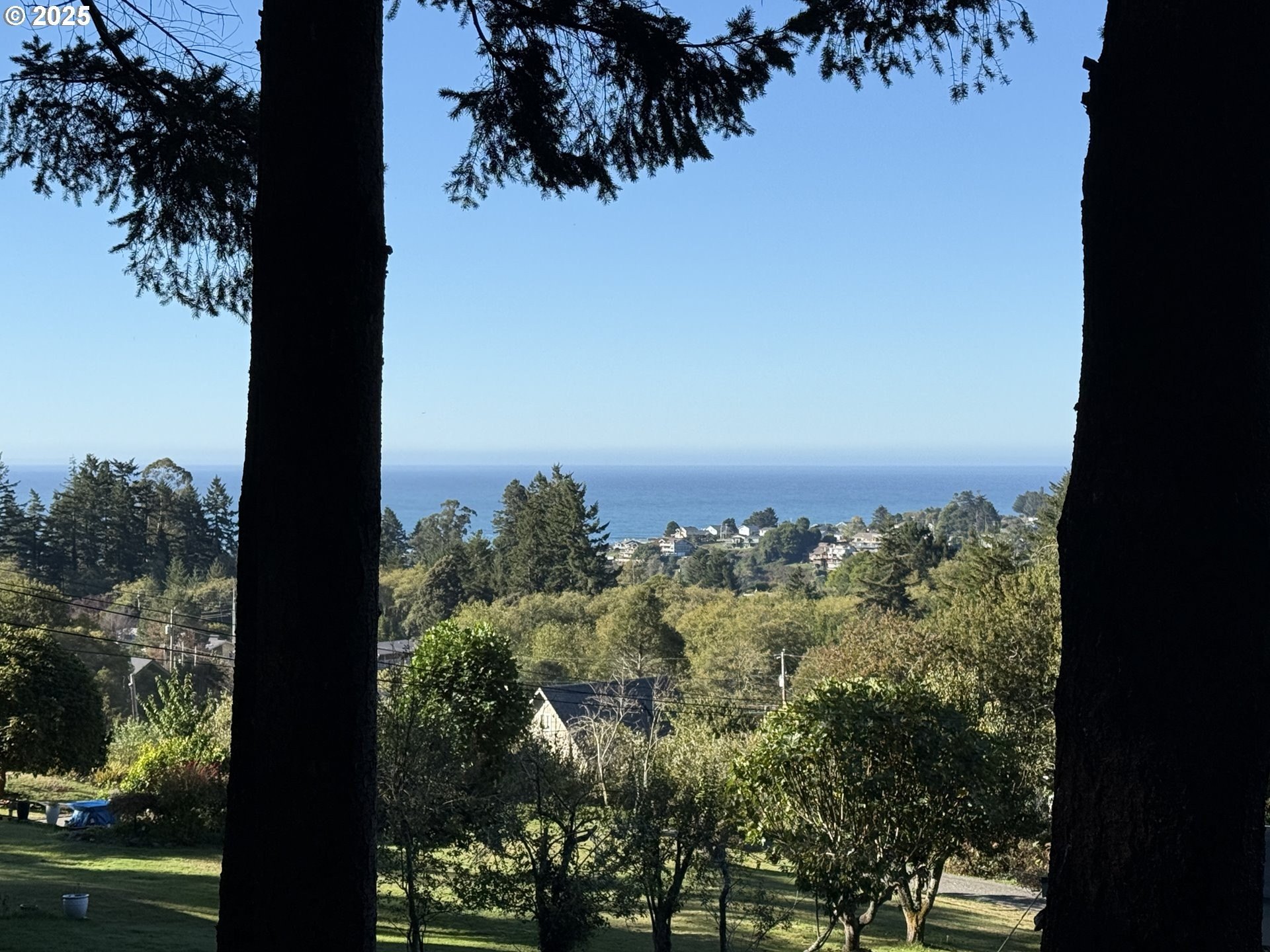 Brookings, Oregon, 97415, United States, 3 Bedrooms Bedrooms, ,2 BathroomsBathrooms,Residential,For Sale,1980160