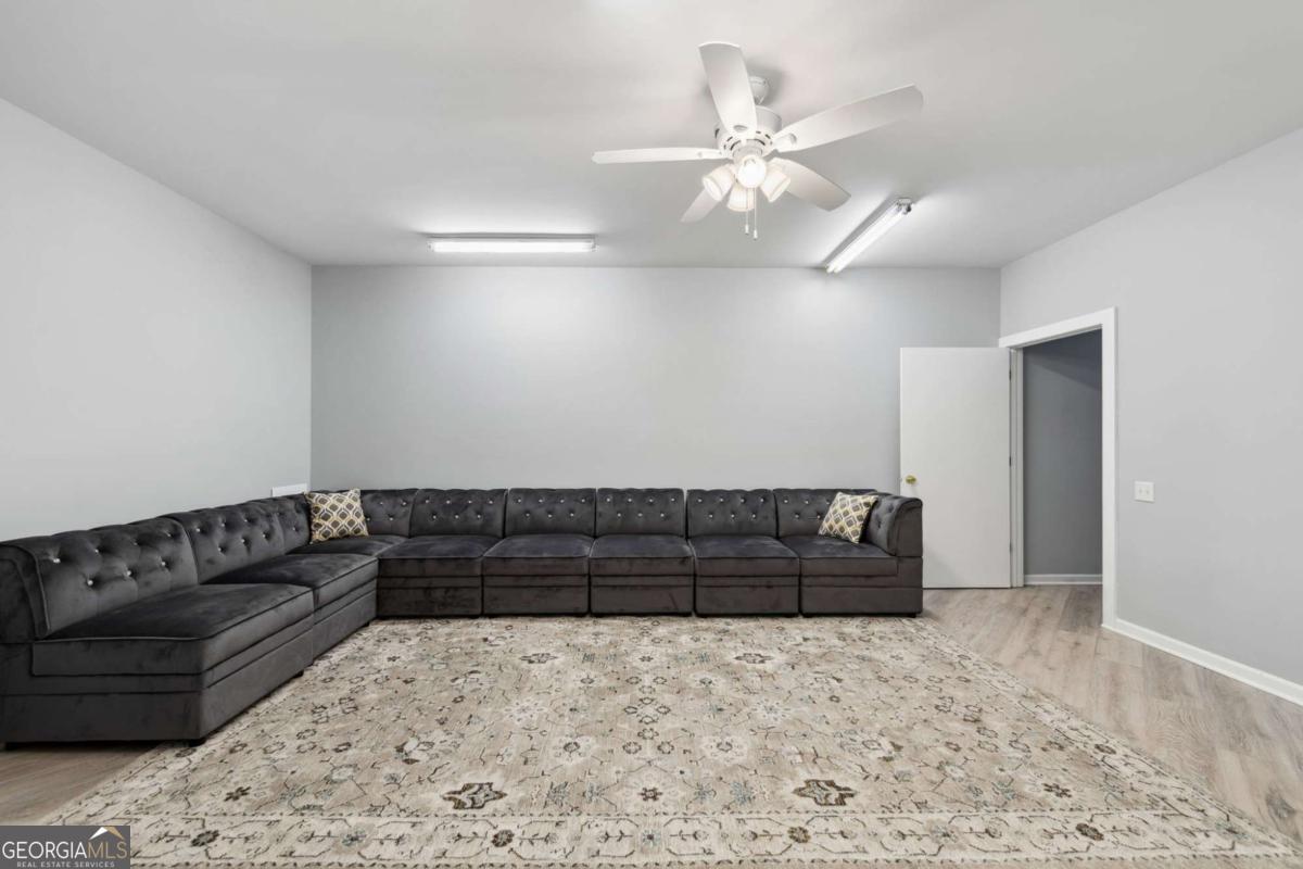 Ellijay, Georgia, 30540, United States, 5 Bedrooms Bedrooms, ,5 BathroomsBathrooms,Residential,For Sale,2016295