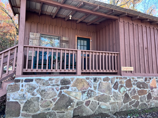 Mountain View, Arkansas, 72560, United States, 3 Bedrooms Bedrooms, ,2 BathroomsBathrooms,Residential,For Sale,1792514