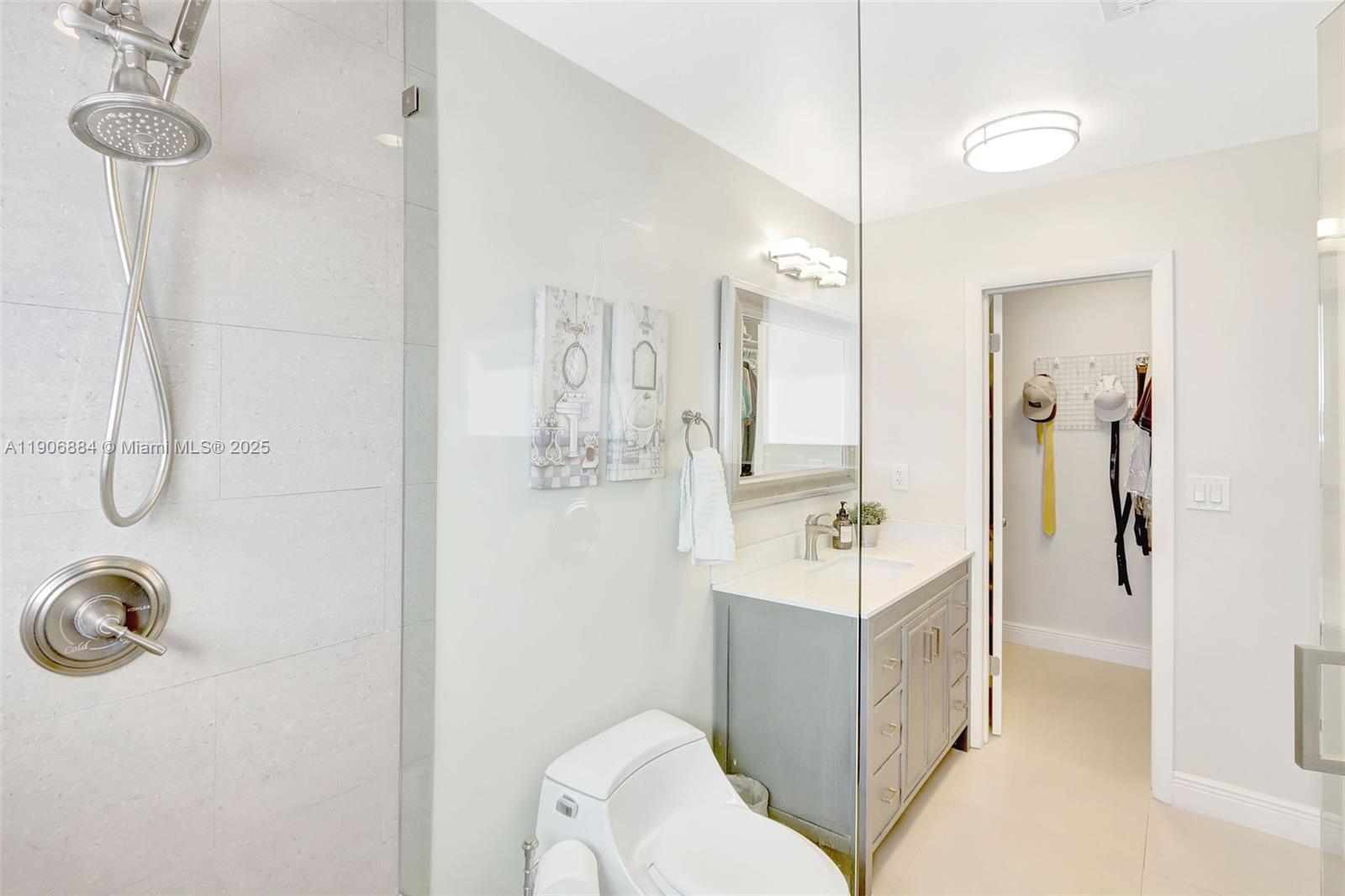 Miami, Florida, 33176, United States, 4 Bedrooms Bedrooms, ,2 BathroomsBathrooms,Residential,For Sale,1986313