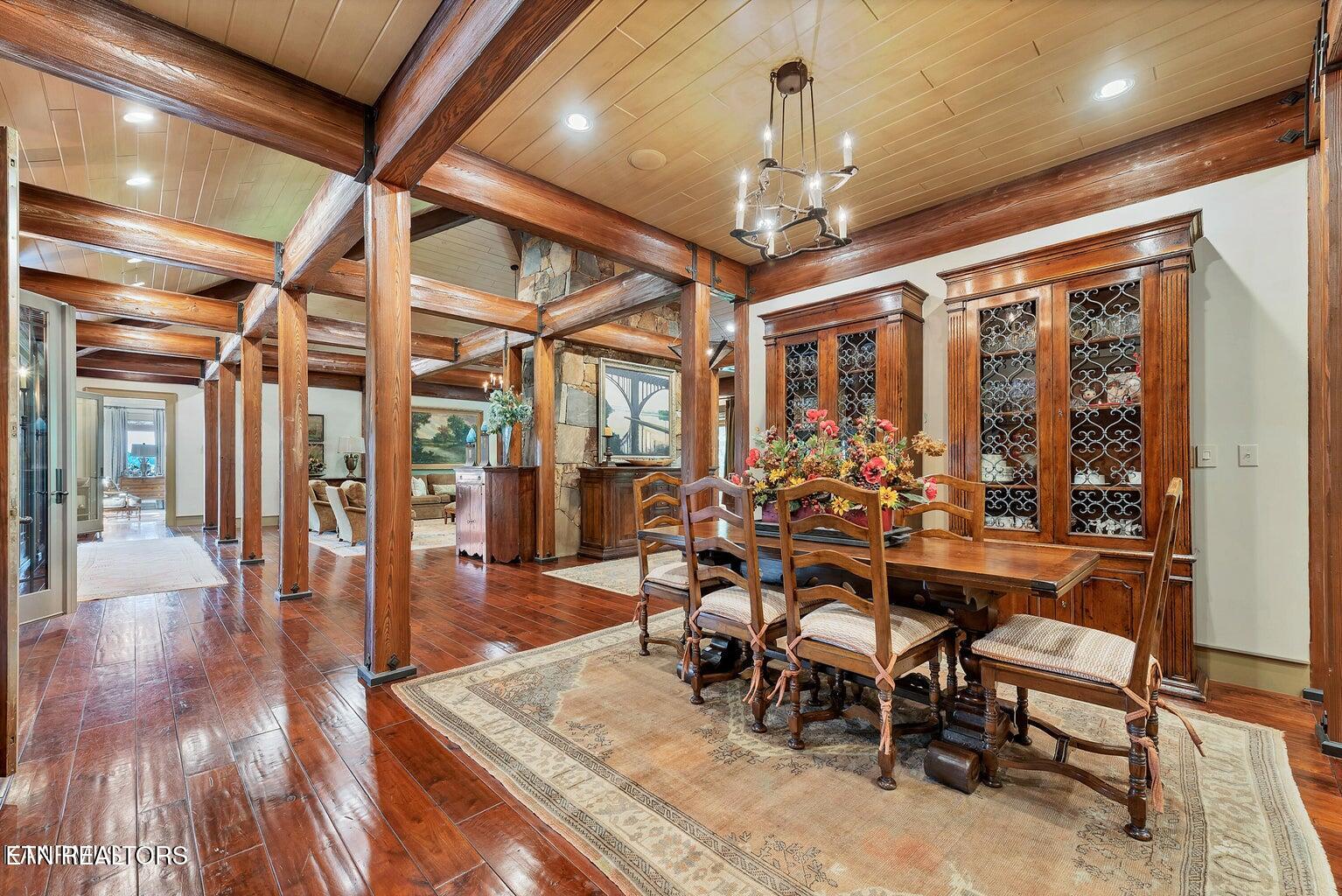 Louisville, Tennessee, 37777, United States, 3 Bedrooms Bedrooms, ,4 BathroomsBathrooms,Residential,For Sale,1821192