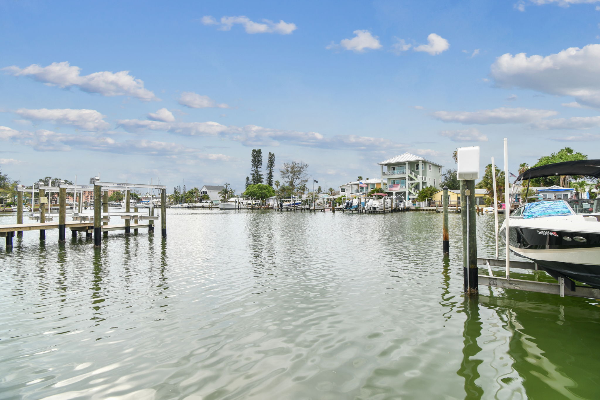 515 129th Ave E, Madeira Beach, Florida, 33708, United States, 4 Bedrooms Bedrooms, ,4 BathroomsBathrooms,Residential,For Sale,515 129th Ave E,1413375