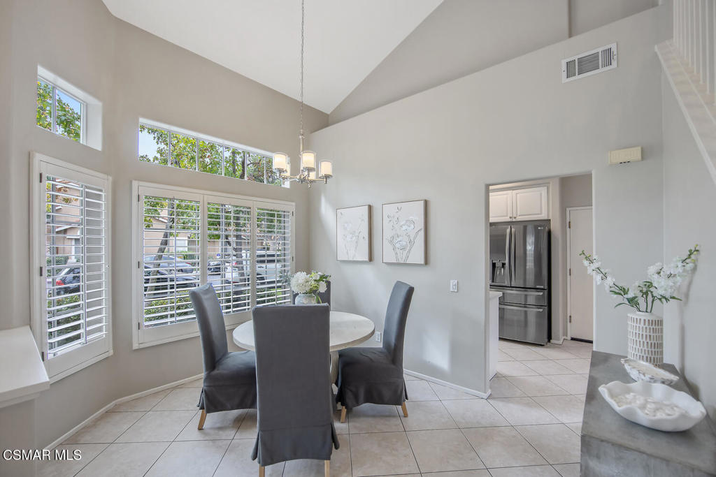 Oak Park, California, 91377, United States, 3 Bedrooms Bedrooms, ,3 BathroomsBathrooms,Residential,For Sale,1991035