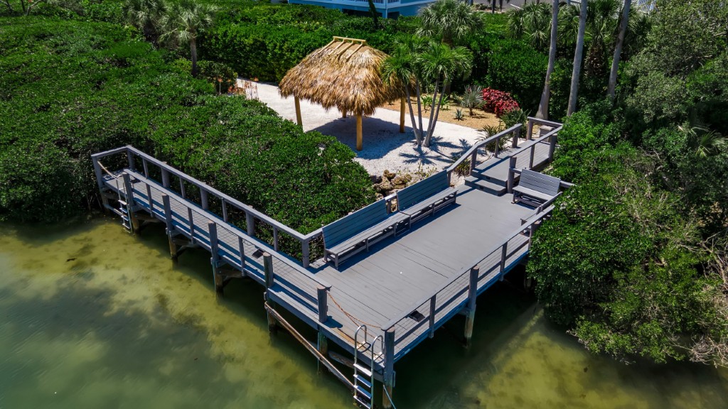 Longboat Key, Florida, 34228, United States, 2 Bedrooms Bedrooms, ,3 BathroomsBathrooms,Residential,For Sale,1923234