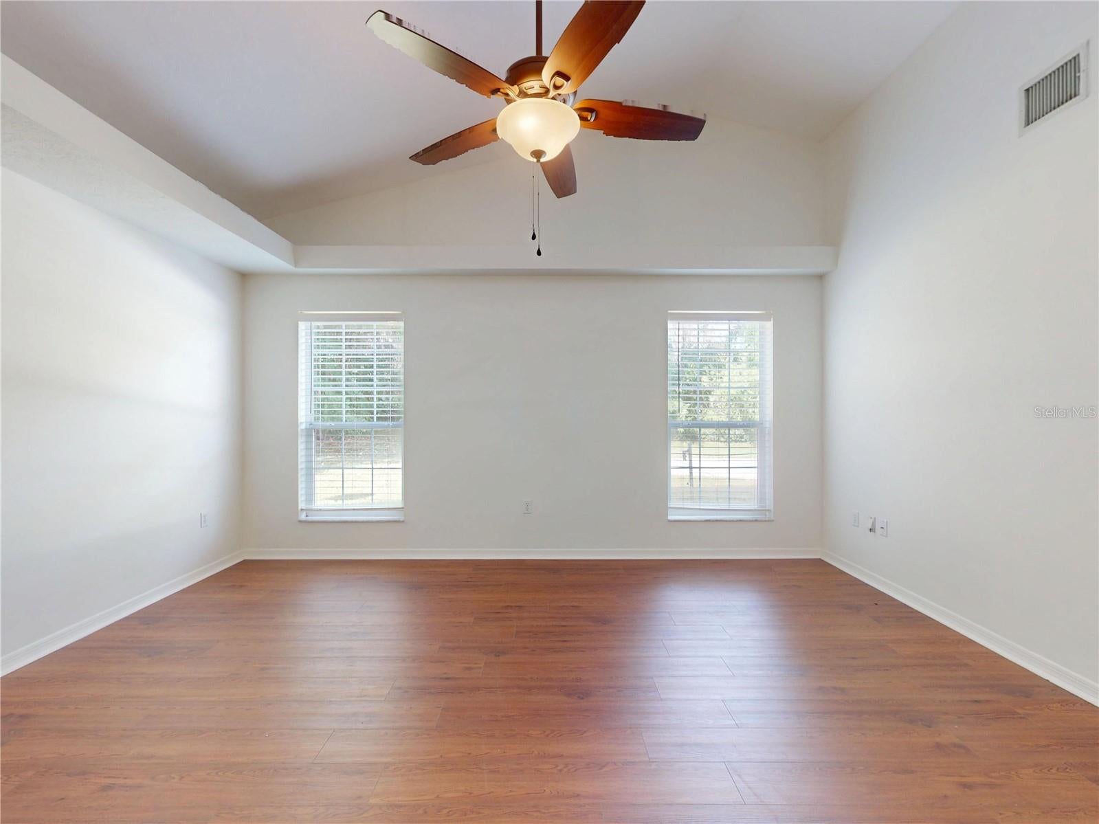 OCALA, Florida, 34482, United States, 4 Bedrooms Bedrooms, ,2 BathroomsBathrooms,Residential,For Sale,1991110