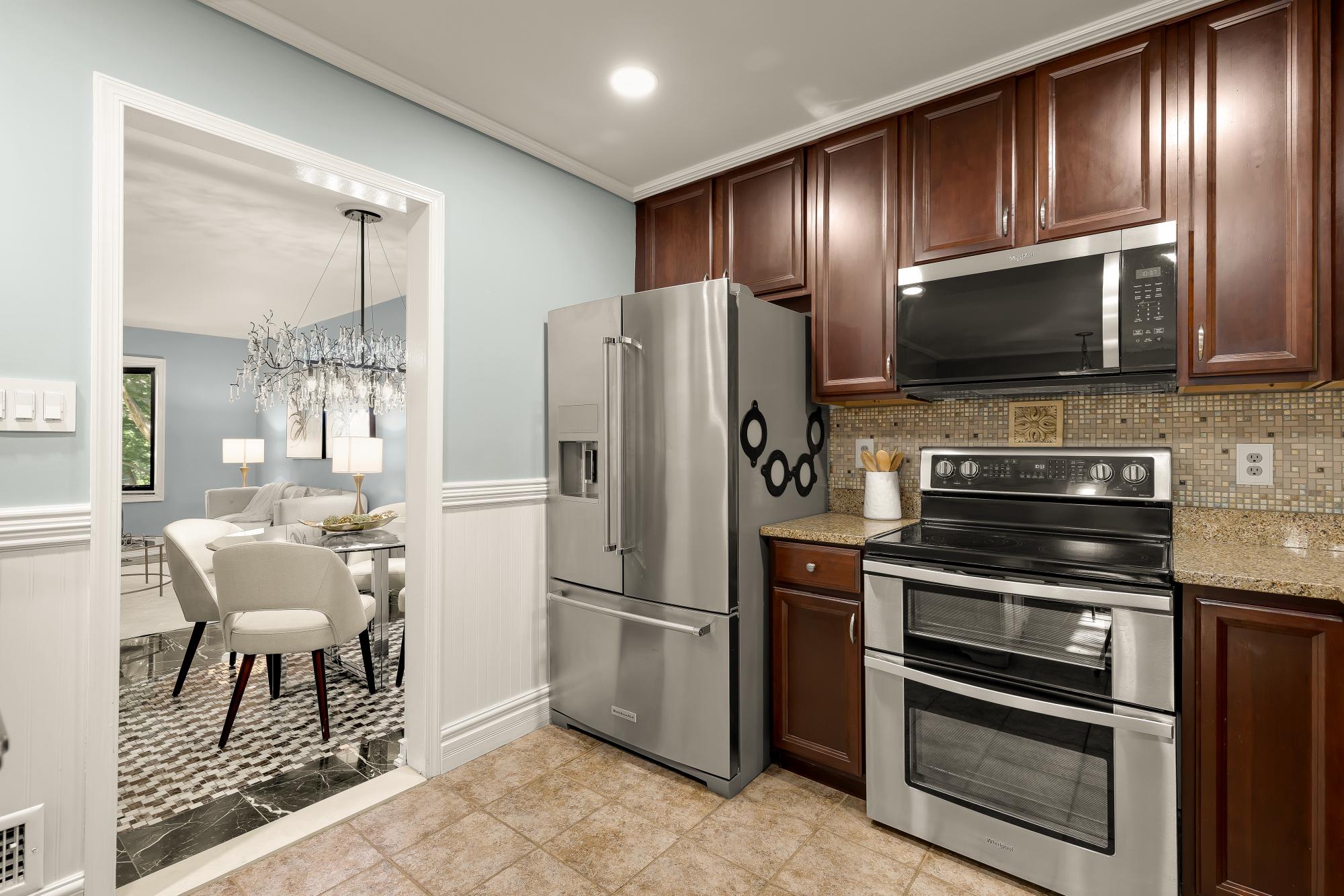  9913 Kingsbridge Drive, Fairfax, VA, 22031 - 物件實景
