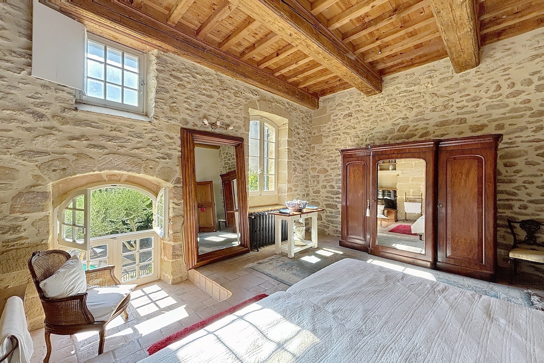  Exclusive Uzès – Charming stone house with garden and guest accommodation - 物件實景