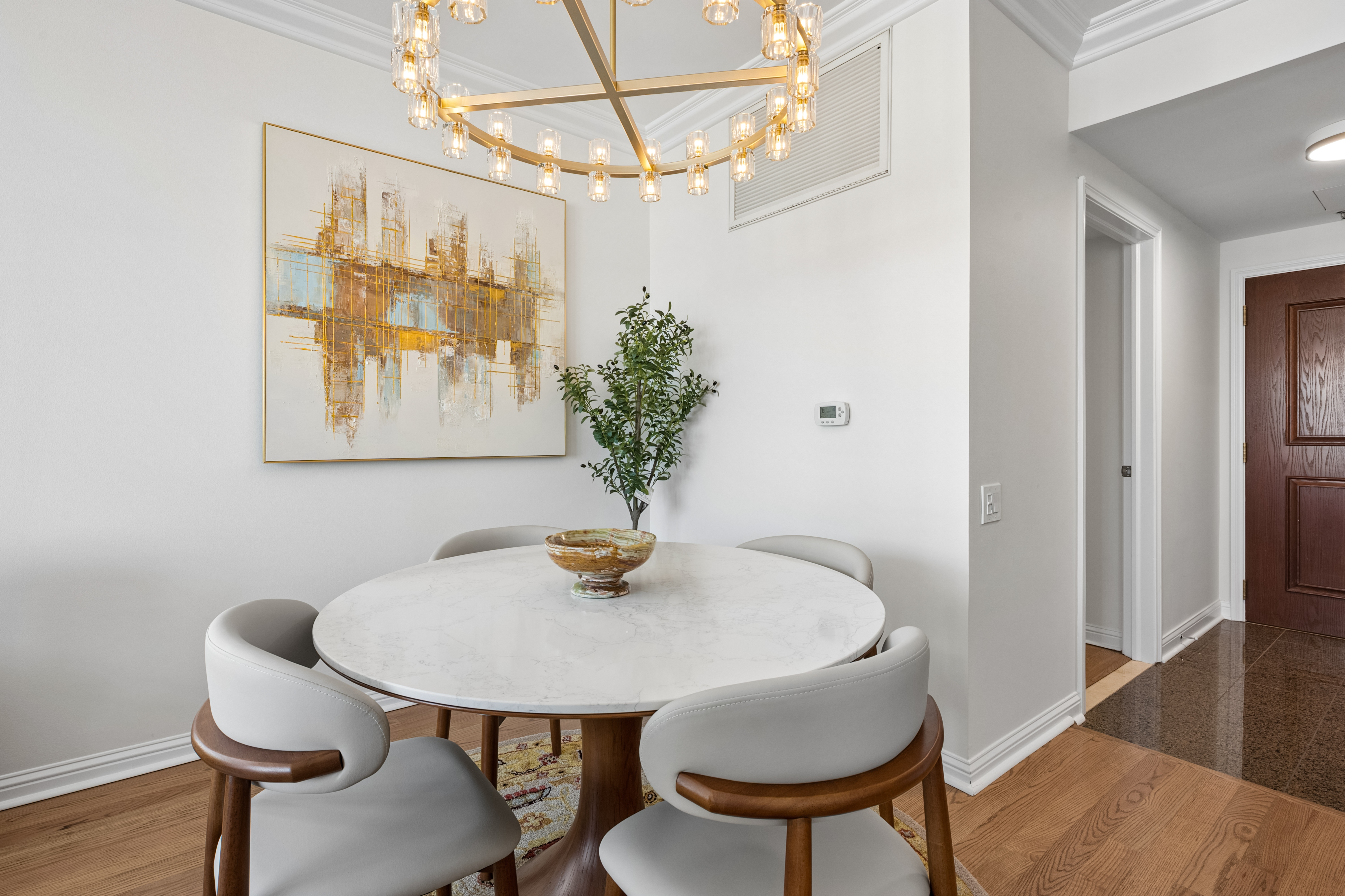  Northeast Split Two Bedroom with Outstanding City and Lake Views at The Fordham - 物件實景