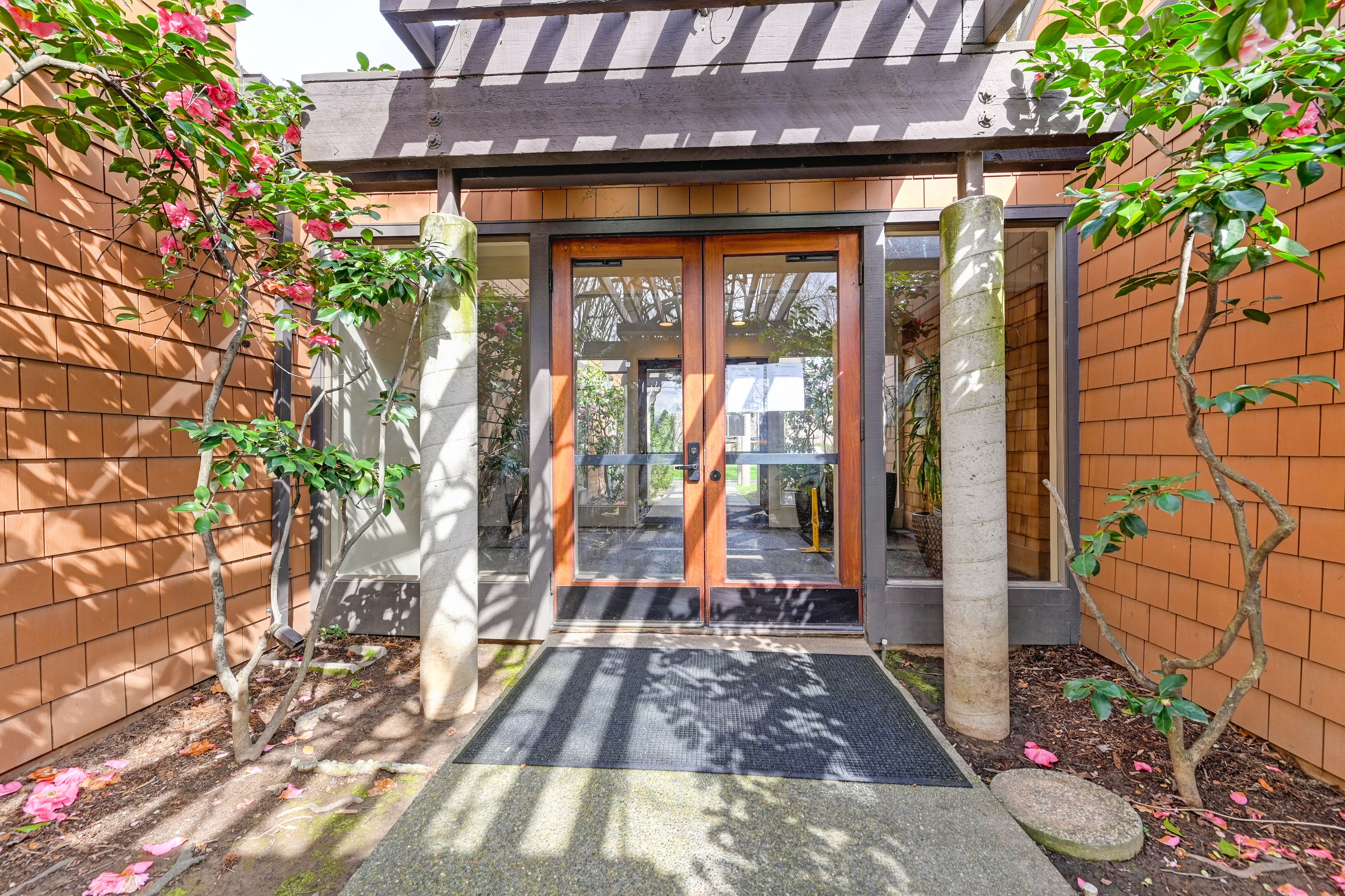  891 Woodside Lane East #2, Sacramento, CA 95825 - 物件實景