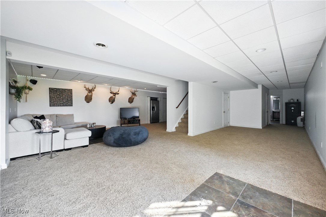 Columbiana, Ohio, 44408, United States, 4 Bedrooms Bedrooms, ,4 BathroomsBathrooms,Residential,For Sale,1977741