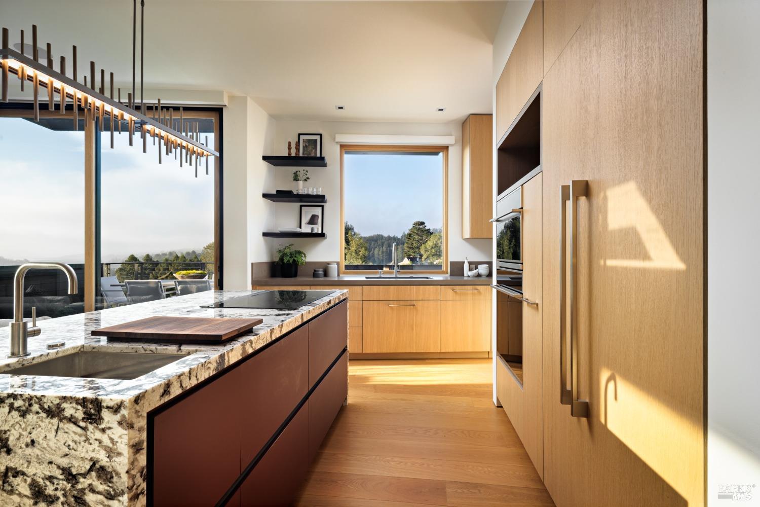 Mill Valley, California, 94941, United States, 5 Bedrooms Bedrooms, ,6 BathroomsBathrooms,Residential,For Sale,1913186