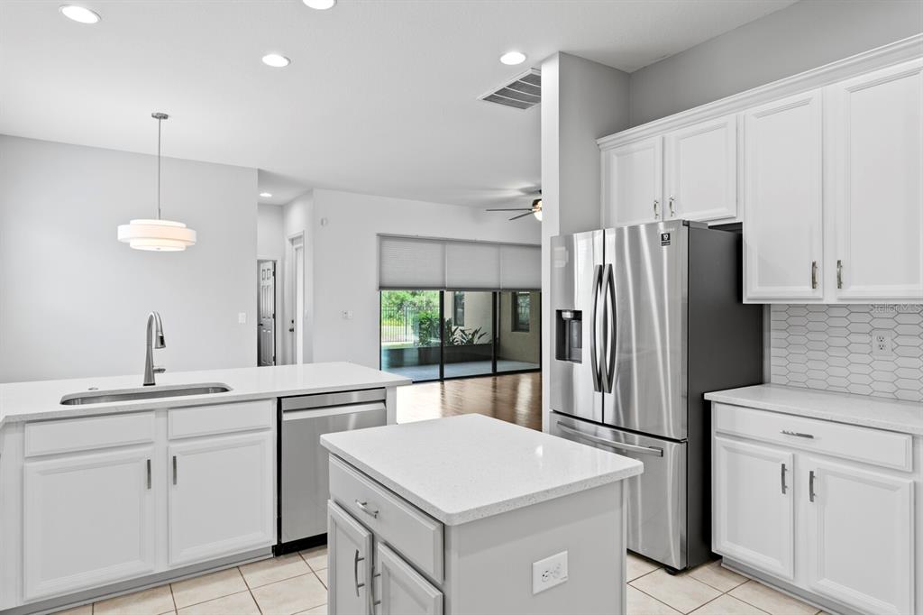 Lutz, Florida, 33558, United States, 4 Bedrooms Bedrooms, ,4 BathroomsBathrooms,Residential,For Sale,1817668