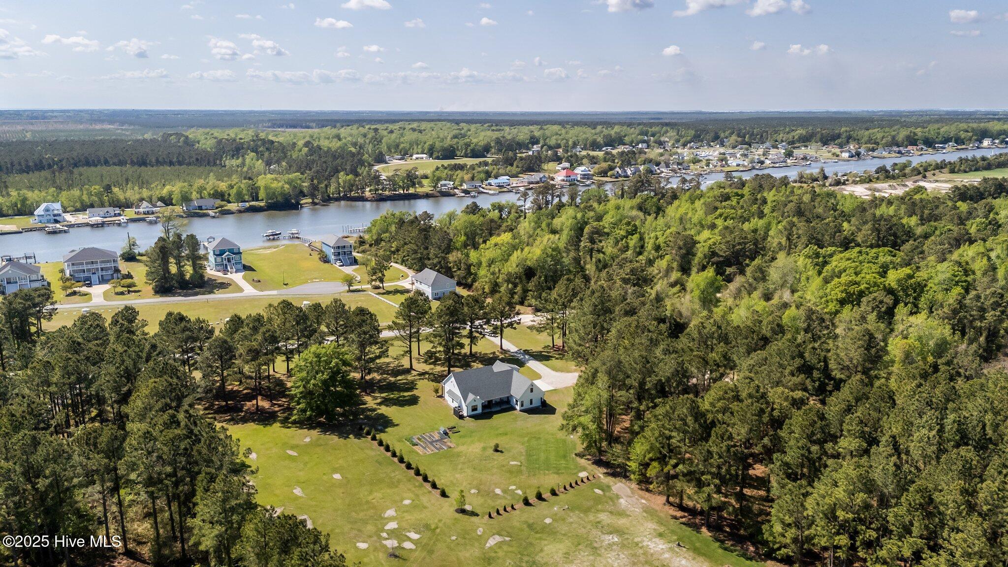 Beaufort, North Carolina, 28516, United States, 3 Bedrooms Bedrooms, ,3 BathroomsBathrooms,Residential,For Sale,1792865