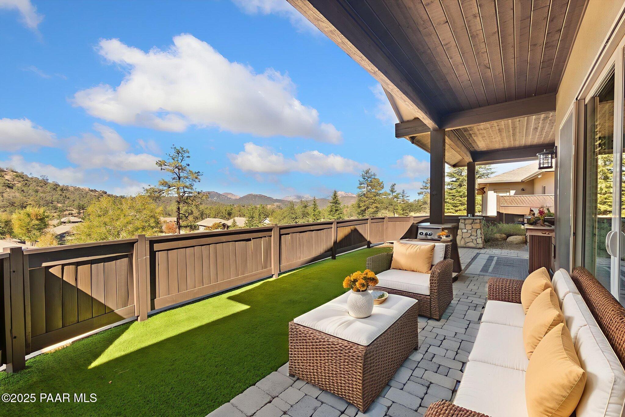 Prescott, Arizona, 86305, United States, 4 Bedrooms Bedrooms, ,2 BathroomsBathrooms,Residential,For Sale,1987901