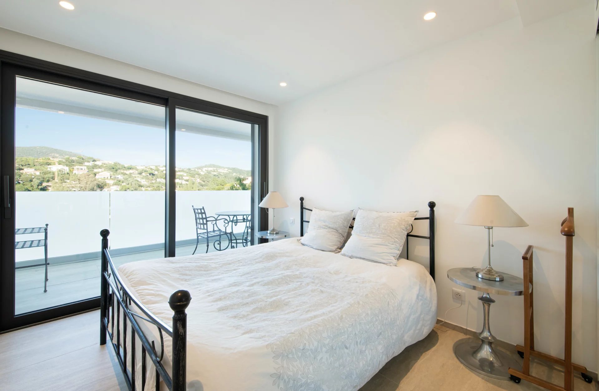 Les Issambres, Provence-Alpes-Côte d’Azur, 83380, FR, 5 Bedrooms Bedrooms, ,Residential,For Sale,1994505