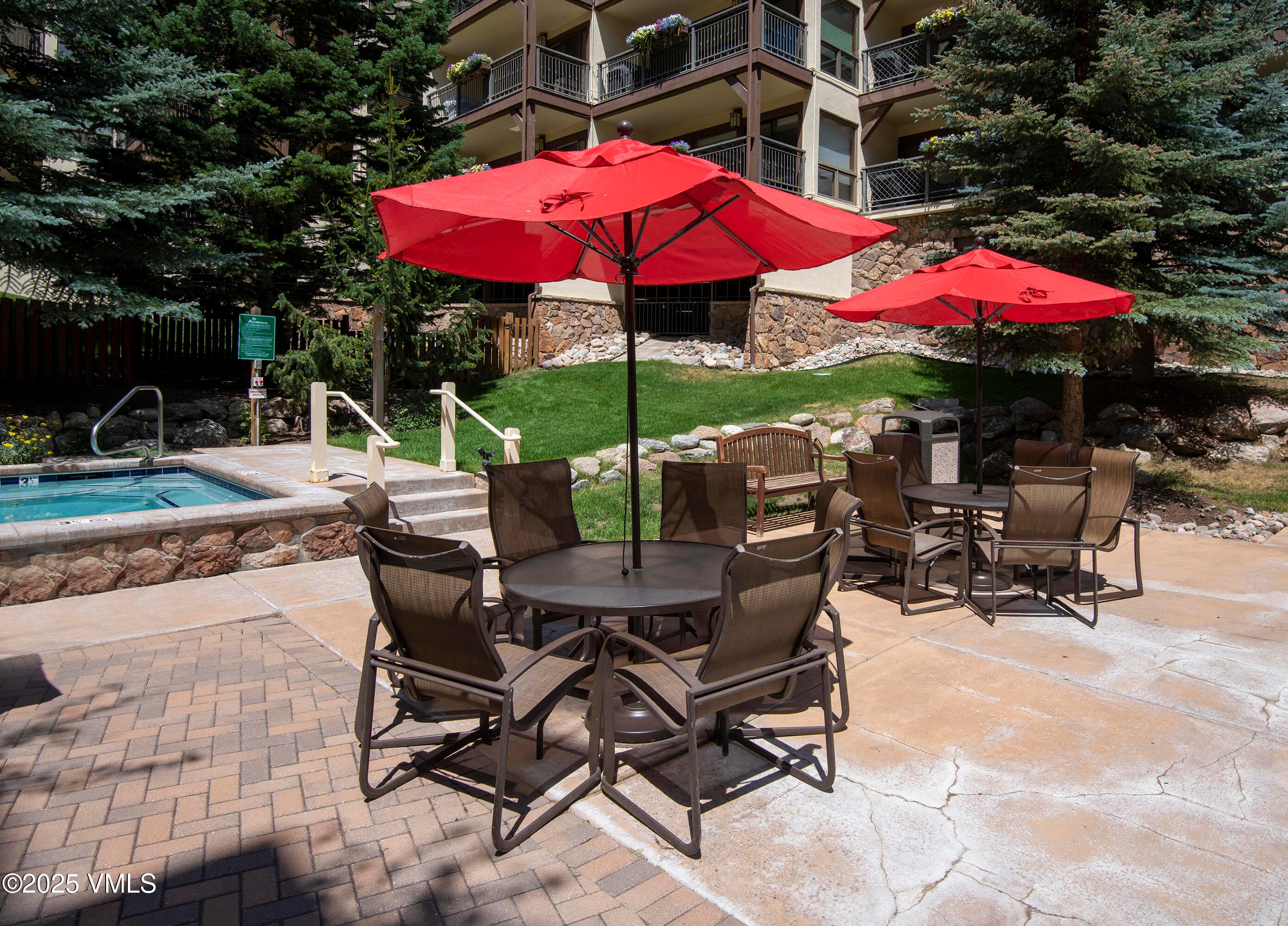 Vail, Colorado, 81657, United States, 2 Bedrooms Bedrooms, ,2 BathroomsBathrooms,Residential,For Sale,1849878