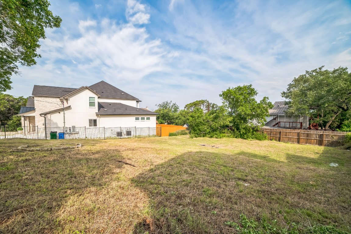 Austin, Texas, 78732, United States, ,Land,For Sale,1820952