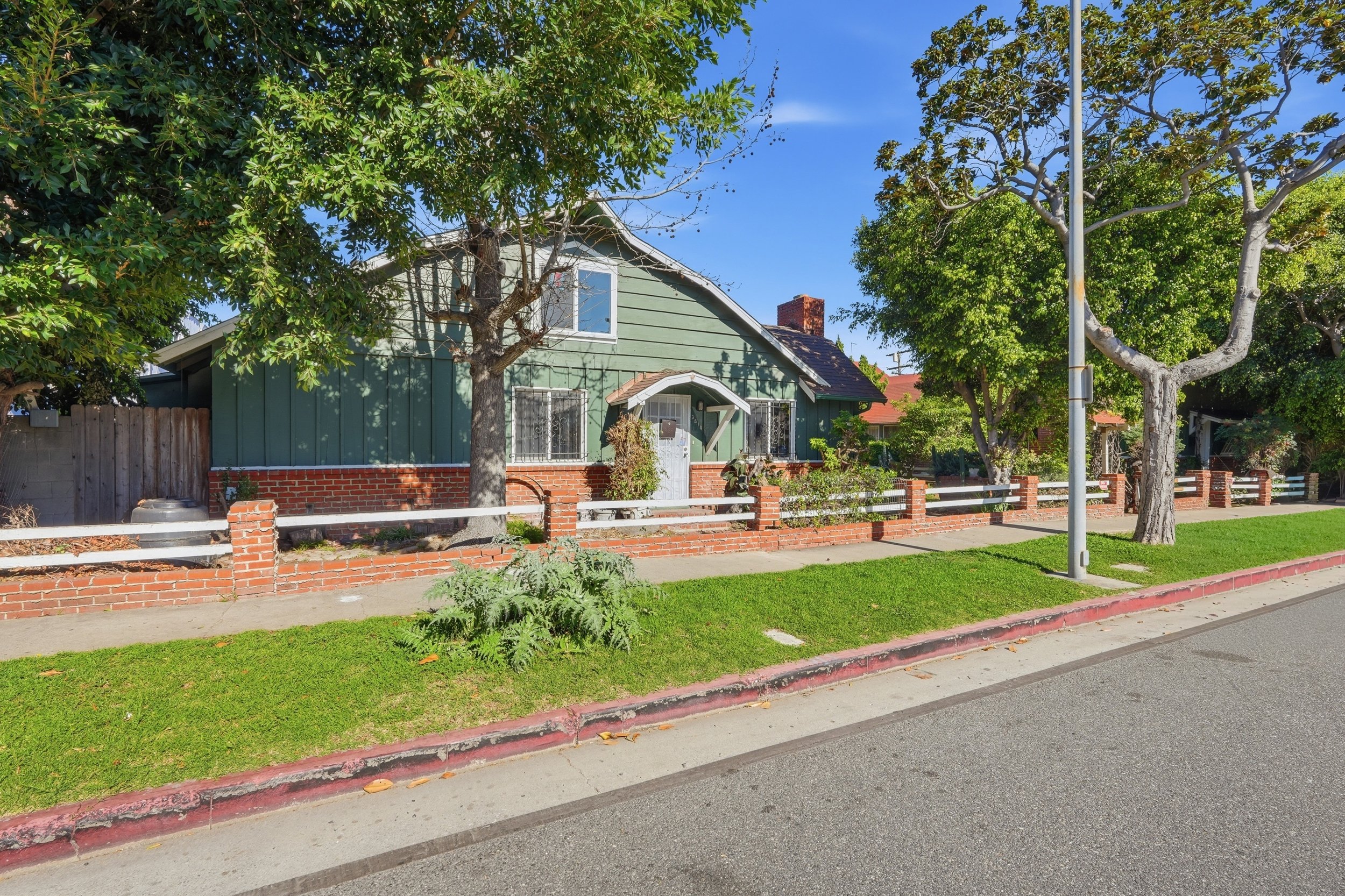  3826 Sawtelle Blvd - 物件實景