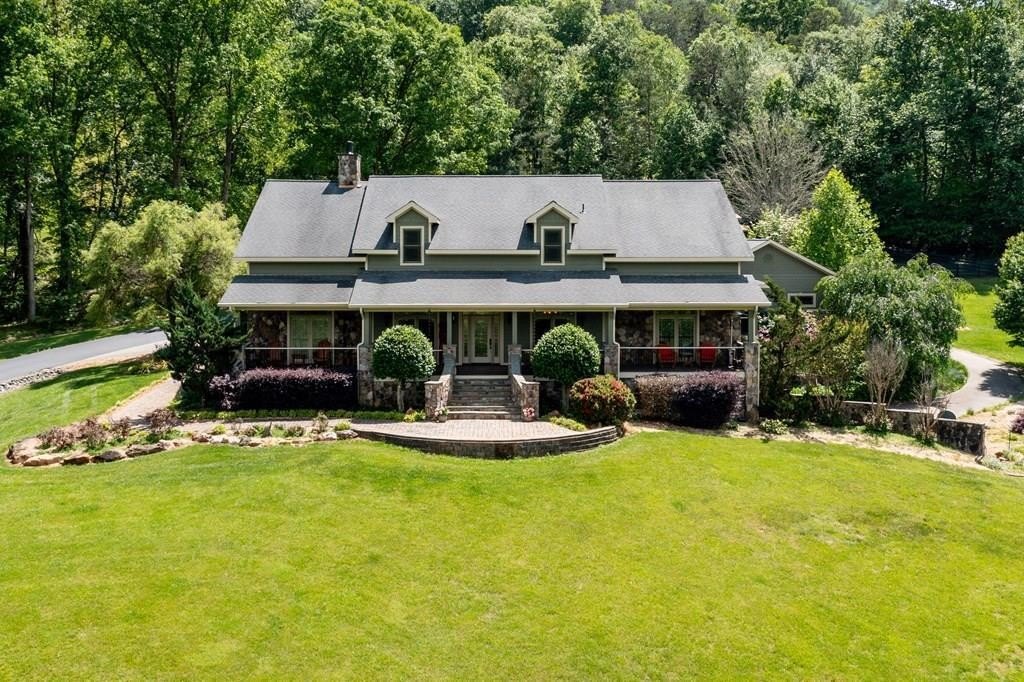 Hayesville, North Carolina, 28904, United States, 4 Bedrooms Bedrooms, ,4 BathroomsBathrooms,Residential,For Sale,1879650