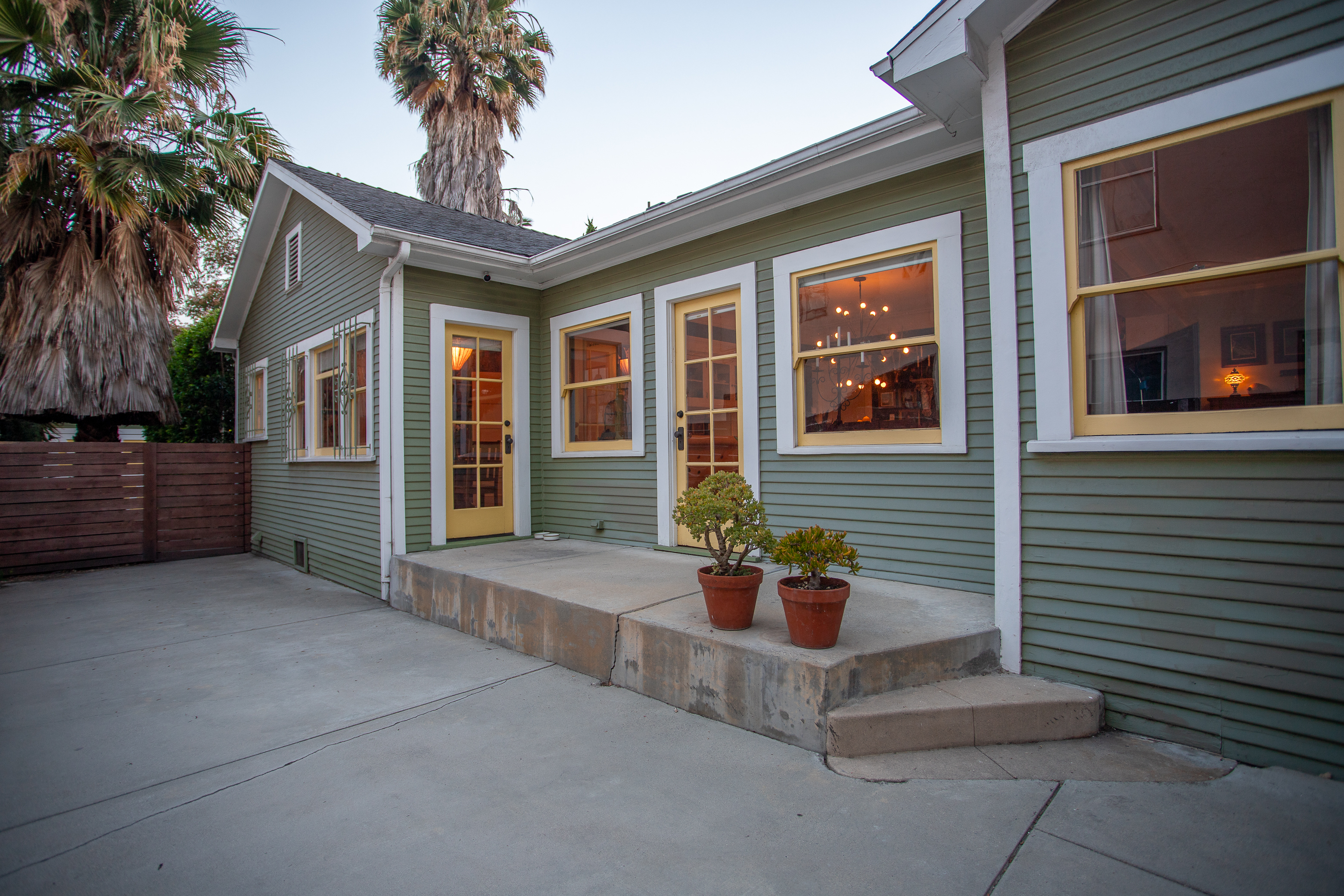  5836 La Mirada Avenue - 物件實景