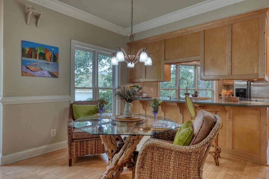 Young Harris, Georgia, 30582, United States, 3 Bedrooms Bedrooms, ,4 BathroomsBathrooms,Residential,For Sale,1975492